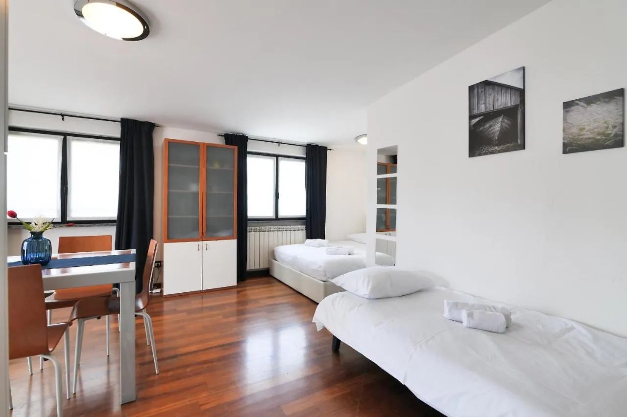 Primopiano - Euclide Apartment Milan